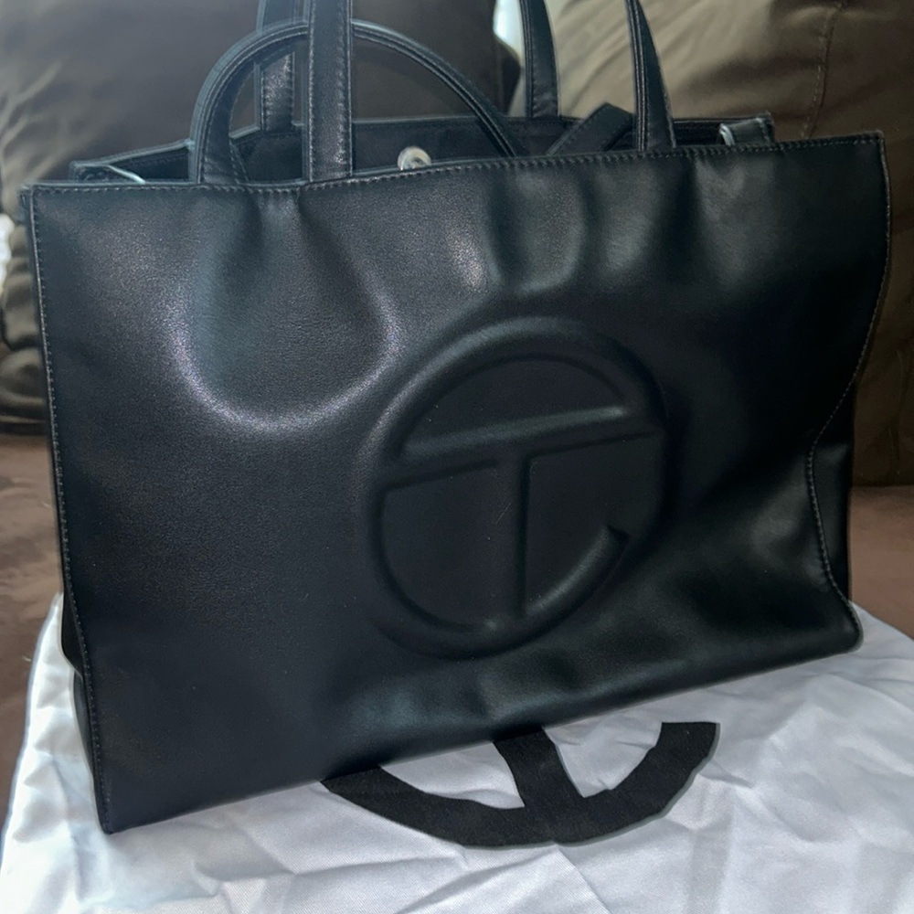 Black Telfar Shopping Bag